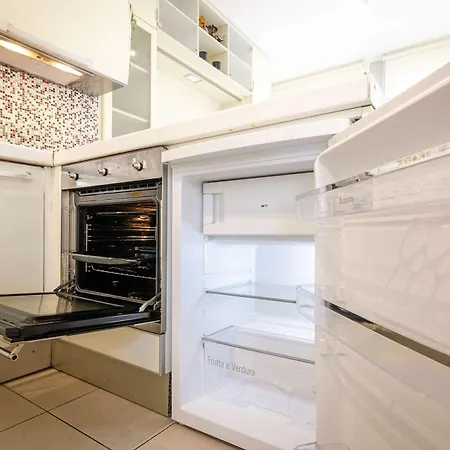 شقة Large And Bright In The Heart Of